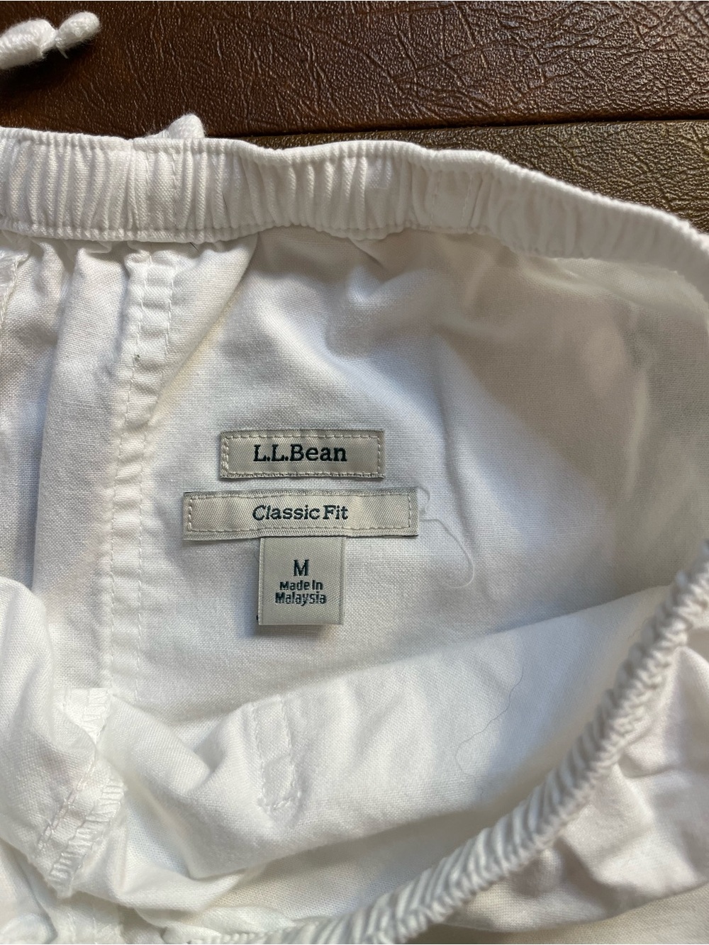 L.L. Bean Canvas Shorts in White Women’s Size Medium - Picture 3 of 7